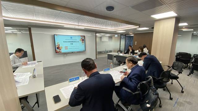 1380140_0edc6a60dd2689cba24555f07e2cc76a