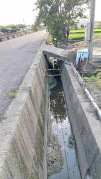 西螺廣興路旁農地