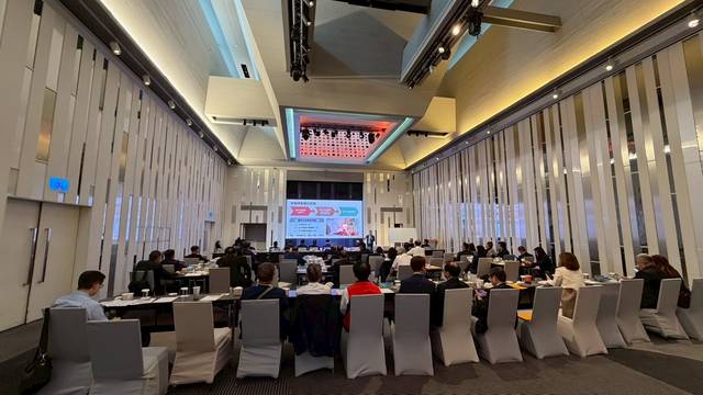 1382084_513ee524cd34468fdb7f1458e1fbfb6e