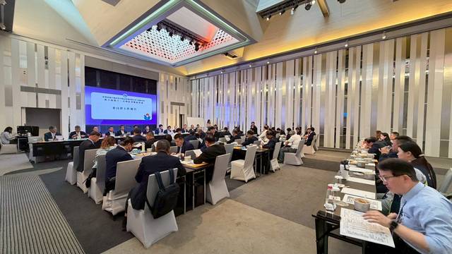 1382089_c37ce834474748d5a476df938978683d